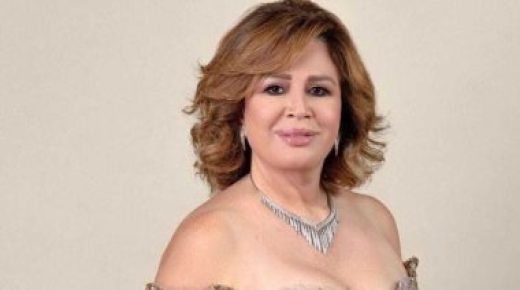 ترشيح إلهام شاهين لمشاركة منة شلبى فى “اتجاه إجبارى”
