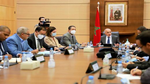 وزير التربية الوطنية يجتمع بالنقابات التعليمية الأكثر تمثيلية لبلورة خارطة طريق مشتركة
