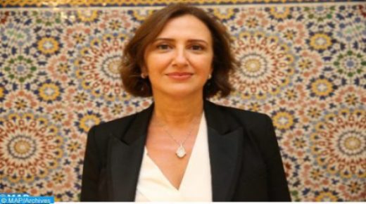 تنشيط قطاع الصناعة التقليدية في صلب مباحثات السيدة عمور وفدرالية غرف الصناعة التقليدية
