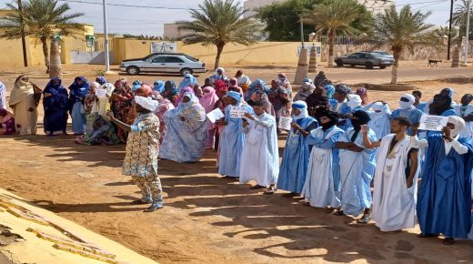 أساتذة موريتانيا يحتجون على “الوضع المادي المزري”