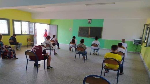 تقرير يكشف اصابة 342 تلميذا بكورونا وإغلاق 6 مدارس بجهة طنجة