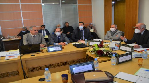 مجلس عمالة وجدة أنجاد.. المصادقة على جميع النقط وطرح قضايا تهم واقع التعليم والصحة بالعالم القروي