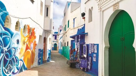 «العويس الثقافية» تمنح جائزة الإنجاز الثقافي والعلمي لـ«أصيلة» المغربية