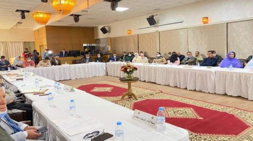 ندوة في أكادير تناقش قضية الصحراء