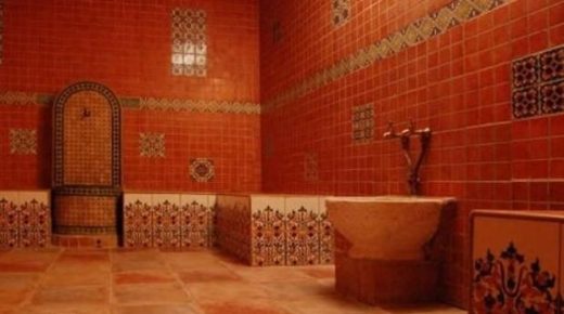 مهنيو قطاع الحمامات بالمغرب يسارعون لوضع إجراءات استباقية من أجل ترشيد المياه داخل الحمامات