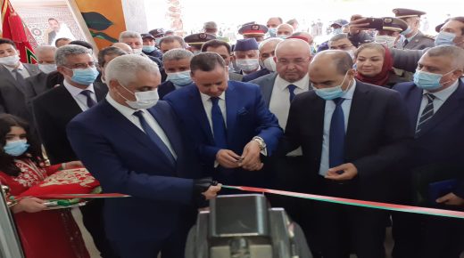 تازة: وزير الصحة يفتتح قطب الأم والطفل ويقف على تقدم الأشغال بمراكز إشتشفائية هامة