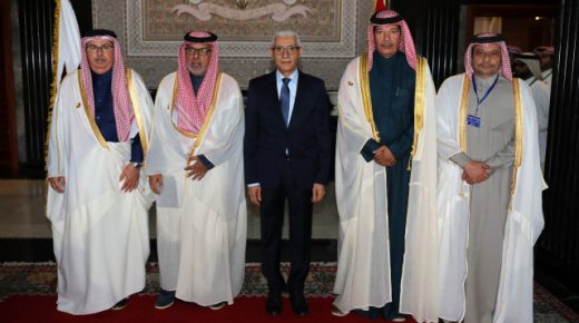طالبي العلمي يجري مباحثات مع وفد عن مجلس الشورى بدولة قطر