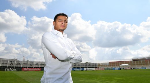 TURIN, ITALY - AUGUST 31: Mohamed Ihattaren poses as he signs a contract with Juventus at JTC on August 31, 2021 in Turin, Italy. (Photo by Juventus FC/Juventus FC via Getty Images)