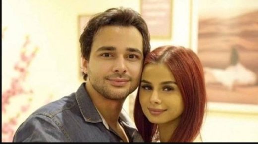 أحمد نجاتى في تعليقه على انفصال منة عرفة عن زوجها محمود المهدى