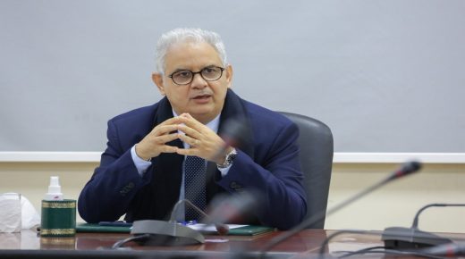  نزار بركة يدعو إلى تفعيل نجاعة مائية حقيقية بهدف مواجهة الإجهاد المائي الذي يخيم حاليا على البلاد.