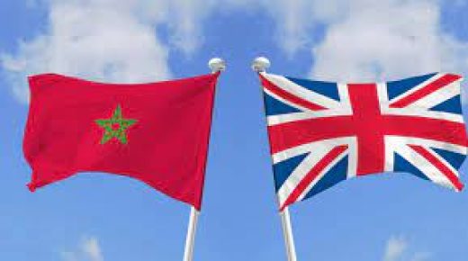 الوزير المنتدب لدى رئيس الحكومة المكلف بإدارة الدفاع الوطني السيد عبد اللطيف لوديي يستقبل المستشار البريطاني السامي في الدفاع لشؤون الشرق الأوسط وشمال إفريقيا
