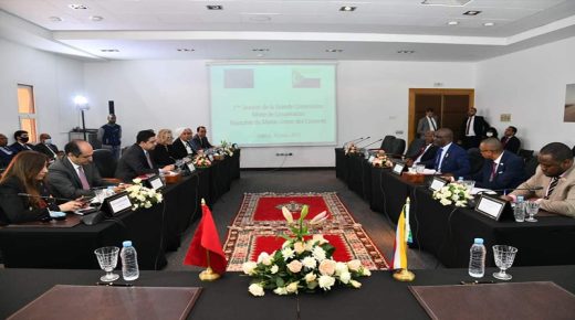 التوقيع على 11 اتفاقية تعاون ومذكرة تفاهم خلال أشغال الدورة الأولى للجنة المشتركة الكبرى بين المغرب واتحاد جزر القمر