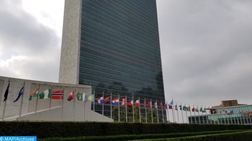 عامل إقليم شفشاون يشرف على مراسيم توقيع الاتفاقية الخاصة بالأوراش المؤقتة على مستوى الإقليم