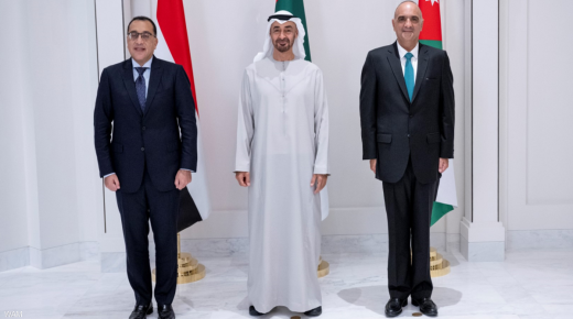 الشيخ محمد بن زايد آل نهيان يستقبل رئيس رئيس الوزراء الأردني ورئيس الوزراء المصري