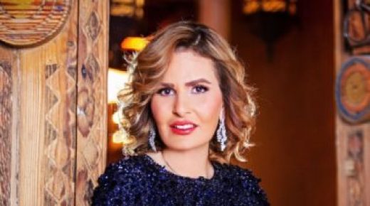 يسرا تهنئ جمهورها ومتابعيها بعيد الفطر المبارك