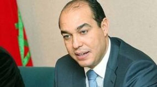أوزين: استمرار الحكومة فرض إجراء اختبار “PCR” يعرقل انتعاش حركية توافد السياح