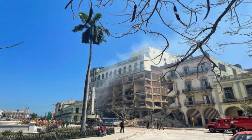 Rescue teams work at a site after an explosion destroyed the Hotel Saratoga, in Havana, Cuba May 6, 2022. REUTERS/Alexandre Meneghini