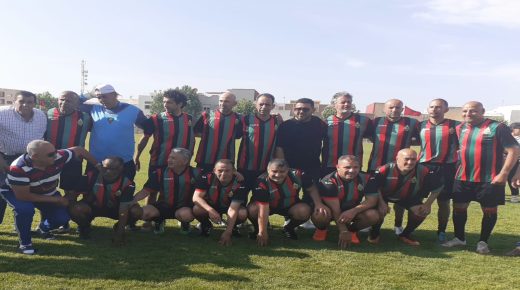 تازة: الجمعية الرياضية التازية تكرم اللاعب: عبد النبي العزوزي، وفاء لمساره الكروي الحافل والكبير.