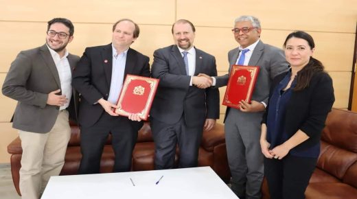 وجدة.. أول جامعة في القارة الإفريقية تختارها مؤسسة أمريكية في تنزيل مشروع يجمع بين تدريس الطب والتكنولوجيا