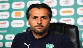 الفرنسي باتريس بوميل مدرب الكوت ديفوار السابق يدخل دائرة المرشحين لتدريب الأهلي.