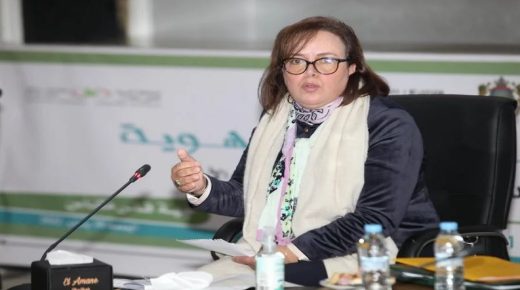 عواطف حيار تعرض المحاور الرئيسية ل”السياسة الاجتماعية” للحكومة بمراكش.