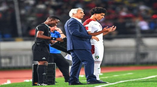 خليلوزيتش يواصل عمله مع منتخب الأسود ويحقق نتائج إيجابية