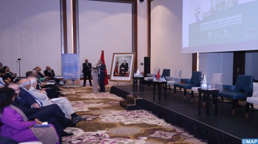 الجمعية المغربية للمصدرين (أسميكس)، تسلط الضوء على دور الطاقات المتجددة في نزع الكربون عن الصناعات التصديرية.