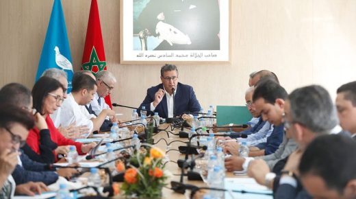 الأحرار ينتقدون طريقة تدبير حزب العدالة والتنمية لملف جمعيات المجتمع المدني.