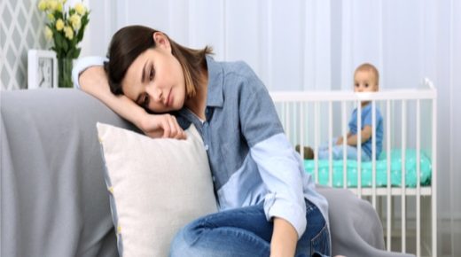 اكتئاب ما بعد الولادة كيف تتجاوزينه؟