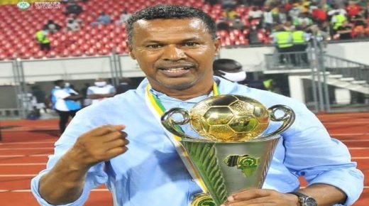 الدفاع الحسني الجديدي يتوصل اتفاق شبه نهائي مع المدرب التونسي لسعد جردة الشابي.