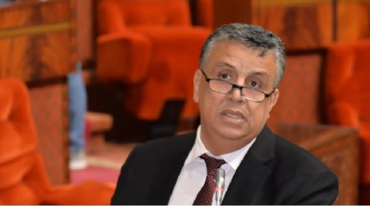 عبد اللطيف وهبي يدخل على خط موضوع النصب والاحتيال الذي تعرض له مجموعة من المعتمرين والحجاج من طرف وكالات الأسفار