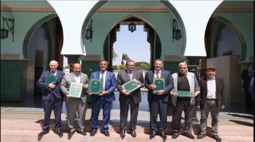 الحكومة تستعد لعقد اجتماع مع المركزيات النقابية من أجل مناقشة القضايا التي تضمنها الاتفاق الاجتماعي الأخير