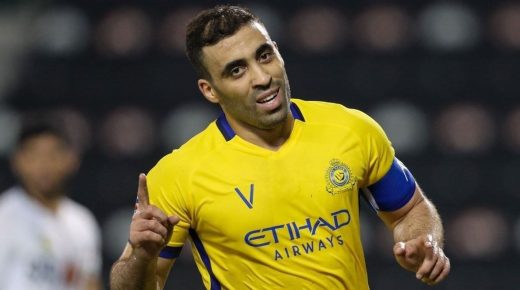 المغربي عبد الرزاق حمد الله، يتصدر قائمة الهدافين التاريخين خلال موسم واحد