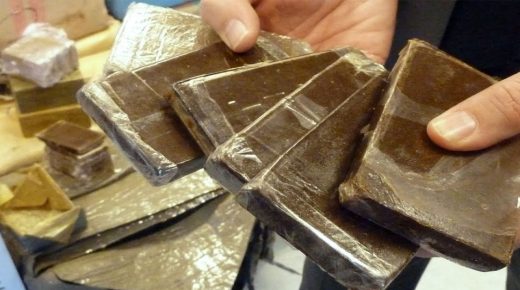 إحباط محاولة تهريب 117 كلغ من المخدرات من طرف مواطن إسباني