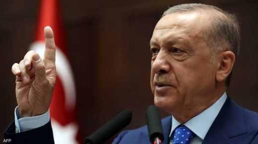 اردوغان: روسيا وأوكرانيا تتوصلان لاتفاق يتم بموجبه تبادل 200 أسير.
