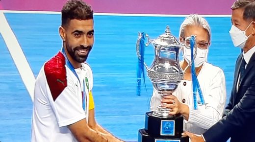 المنتخب المغربي لكرة القدم داخل القاعة يحرز كأس القارات الدولية بتايلاند (صور)