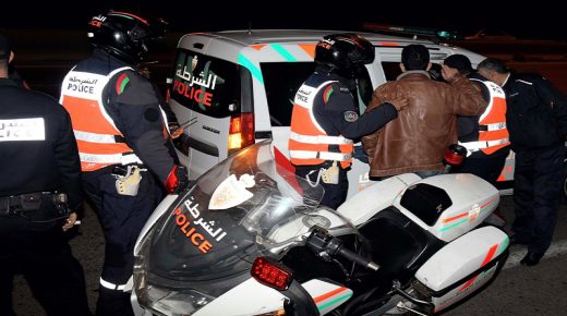 حجز كمية ملابس مايقارب 70 مليون سنتيم