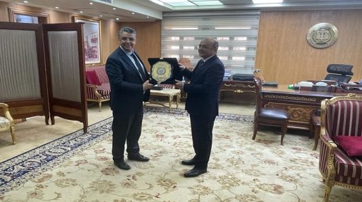 وزير وزير العدل يجري مباحثات مع نظيره المصري السيد عمر مروان