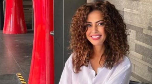 داليا مصطفى تجسد شخصية دكتورة تدعى عاليا في مسلسل “بيت فرح”