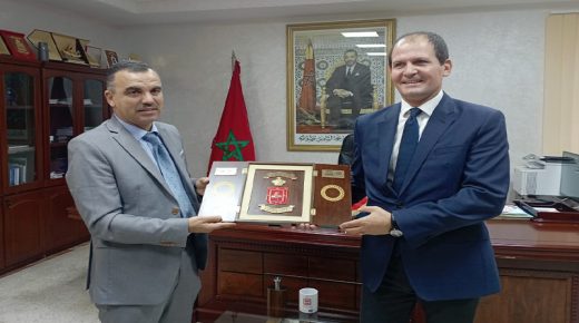 مسؤولو جماعة تطوان يتباحثون مع الممثل المقيم للبرنامج الإنمائي للأمم المتحدة بالمغرب