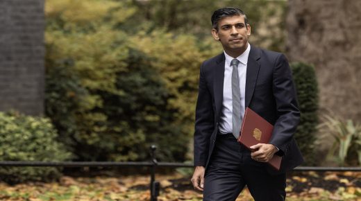 LONDON, ENGLAND - OCTOBER 25: British Prime Minister Rishi Sunak arrives to speak after taking office outside Number 10 in Downing Street on October 25, 2022 in London, England. Rishi Sunak will take office as the UK's 57th Prime Minister today after he was appointed as Conservative leader yesterday. He was the only candidate to garner 100-plus votes from Conservative MPs in the contest for the top job. He said his aim was to unite his party and the country. (Photo by Dan Kitwood/Getty Images)