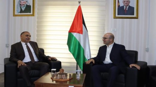 سفير المغرب بفلسطين يتباحث مع وزير شؤون القدس الفلسطيني تطورات الأوضاع بمدينة القدس ومحيطها
