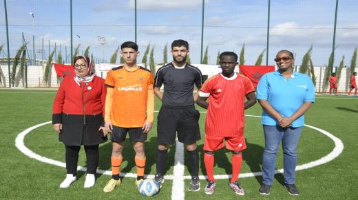 بحضور ممثلي اليونسيف وتجسيدا لشعار ” لنعش سويا”…أكاديمية النهضة البركانية تحتضن مقابلة ودية بين فريق المهاجرين وأشبال النهضة