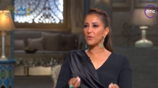 حنان مطاوع: “”كنت بتكسف آخد من ماما مصروف”