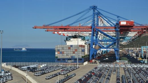 ميناء طنجة المتوسط يحقق رقم معاملات قيمته 2,35 مليار درهم