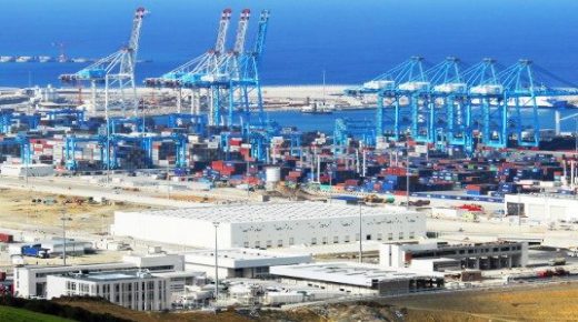 حجم الرواج الإجمالي عبر الموانئ ا يسجل تراجعا نسبته 1,9%