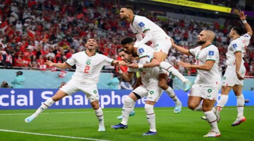 عمور : “منذ بداية منافسات كأس العالم قطر 2022 لم يتوقف الحديث عن المغرب بفضل الإنجاز البطولي لمنتخبنا الوطني”