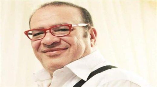 صلاح عبد الله ينظم  لفريق عمل مسلسل “حضرة العمدة”