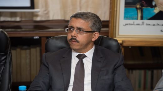 هل ينبغي علينا التضحية باللغة الفرنسية؟