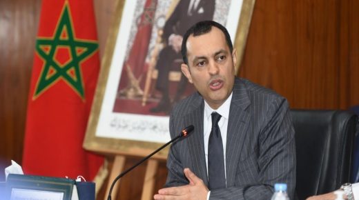 سكوري يوقع اتفاقيات شراكة مع 14 جمعية